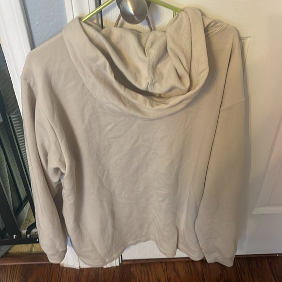 new Pink Sweatshirt with hood - Picture 3 of 3